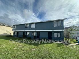 12034 Tift Cir - Photo 1 of 1