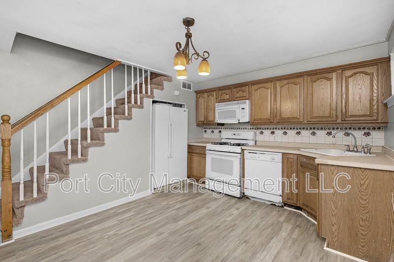 7474 School Ave - Photo 5 of 21