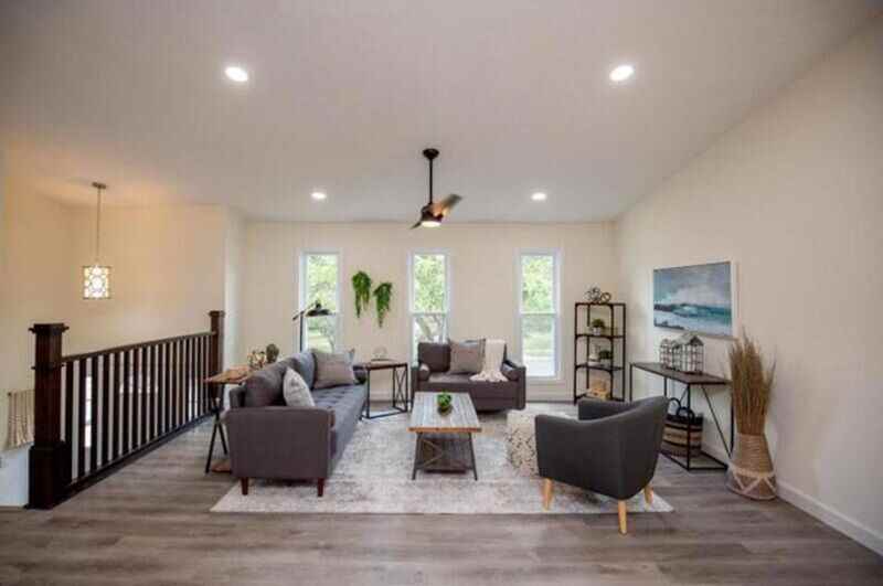 810 Clearfield Ln - Photo 2 of 36