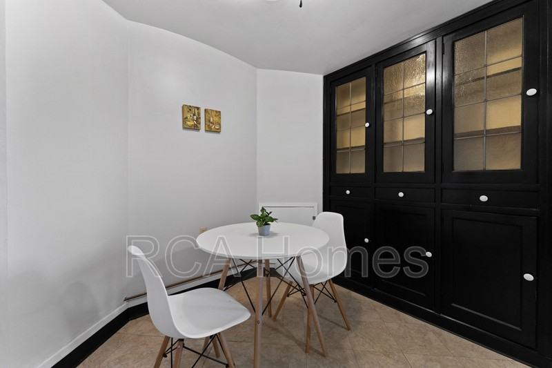 37 W Saint Clair St - Photo 7 of 14