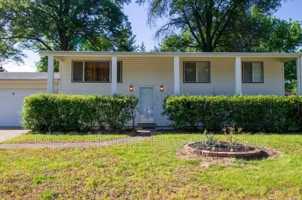 featured image of 10 Gary Glen Dr