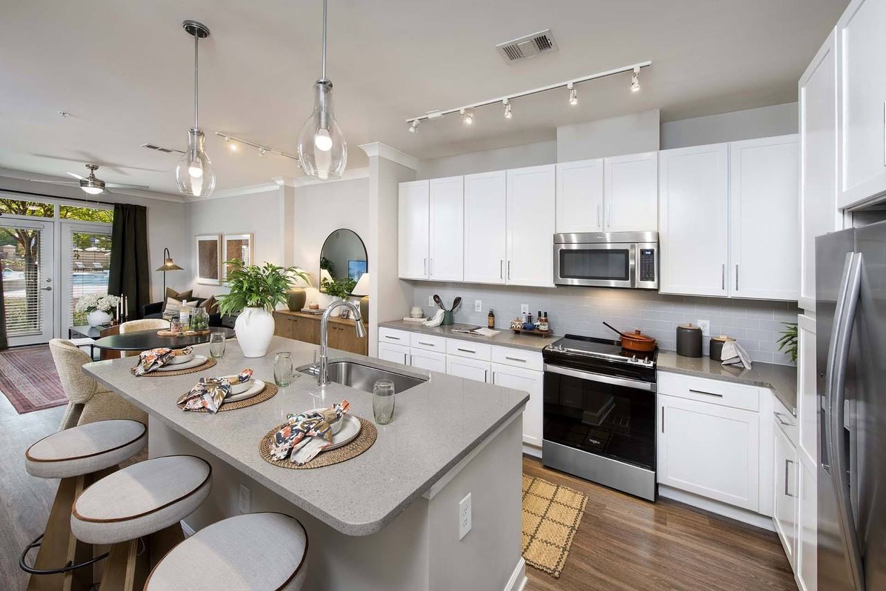 Reserve Decatur Apartments - Photo 3 of 50