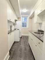 524 Pitt St W #403 - Photo 1 of 1