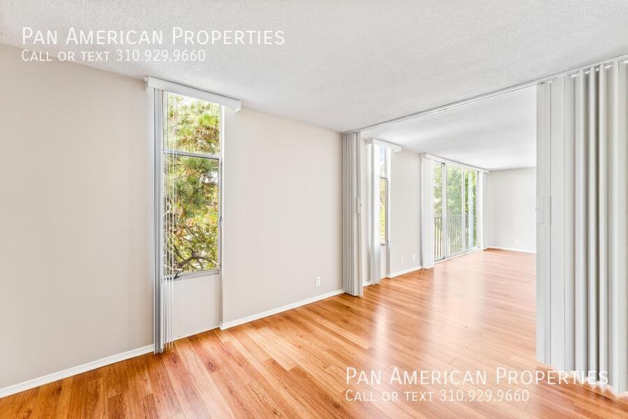 Del Mar Townhomes - Photo 6 of 18