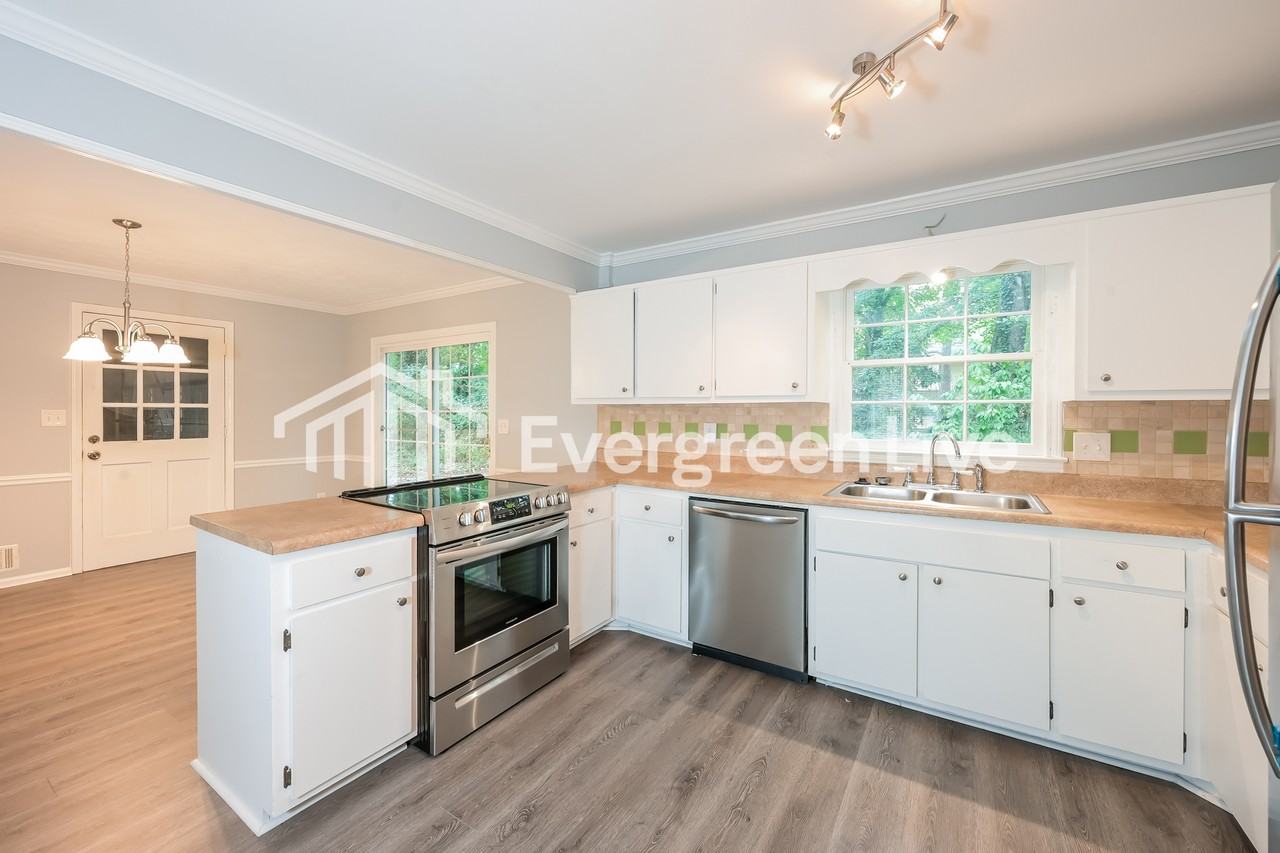 1377 Denfield Court - Photo 6 of 16