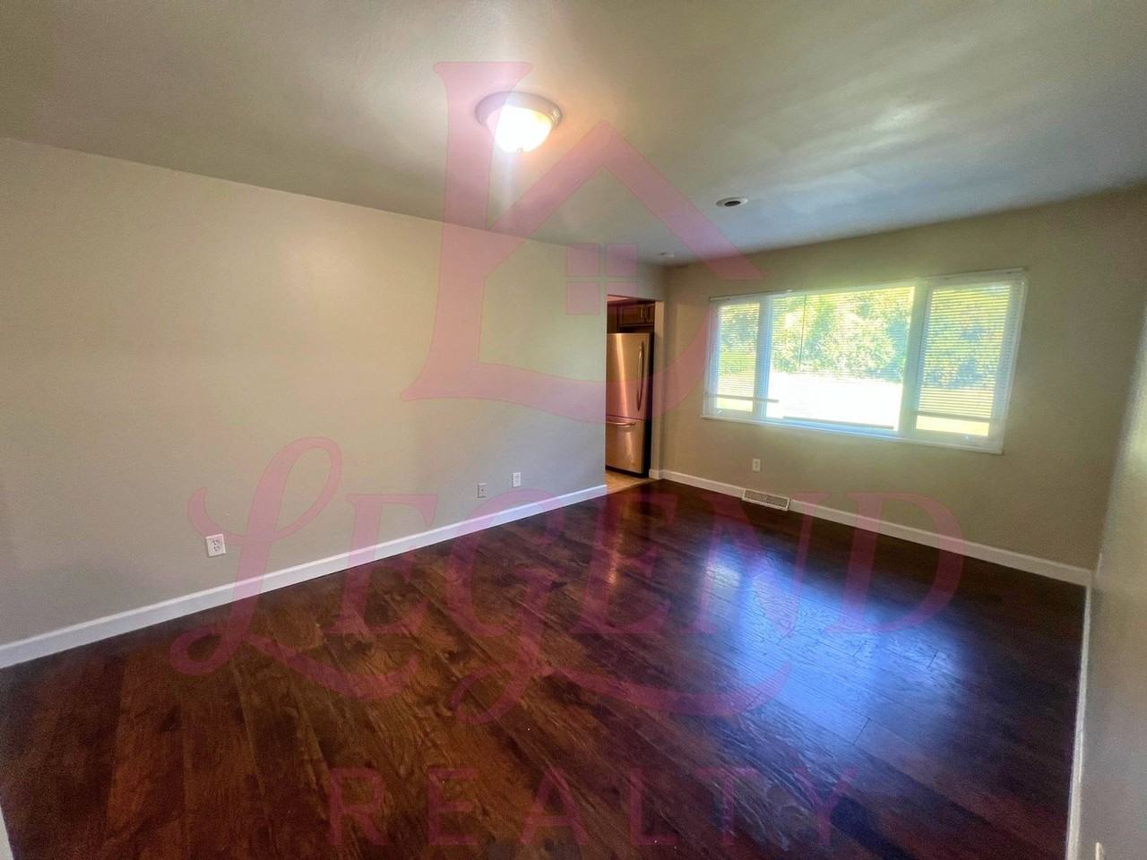 2031 Jenner Ln - Photo 3 of 17