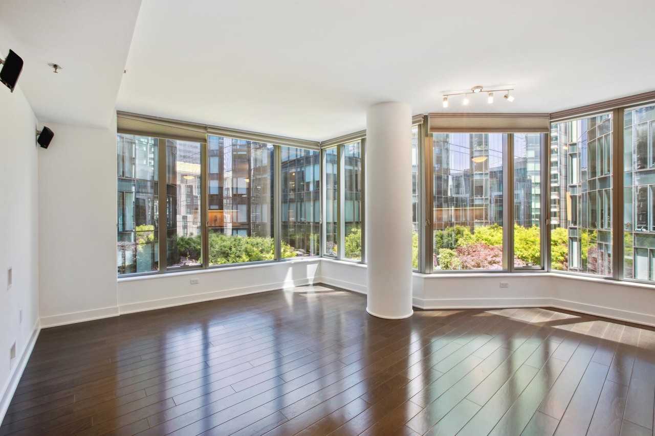 333 Beale Street #7B - Photo 2 of 36