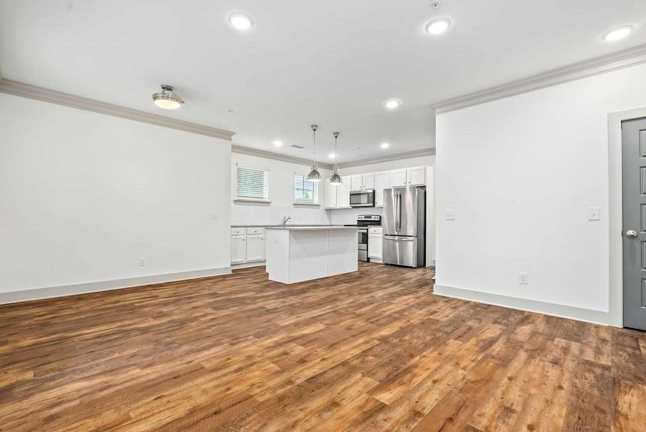 The Terraces - Photo 4 of 17