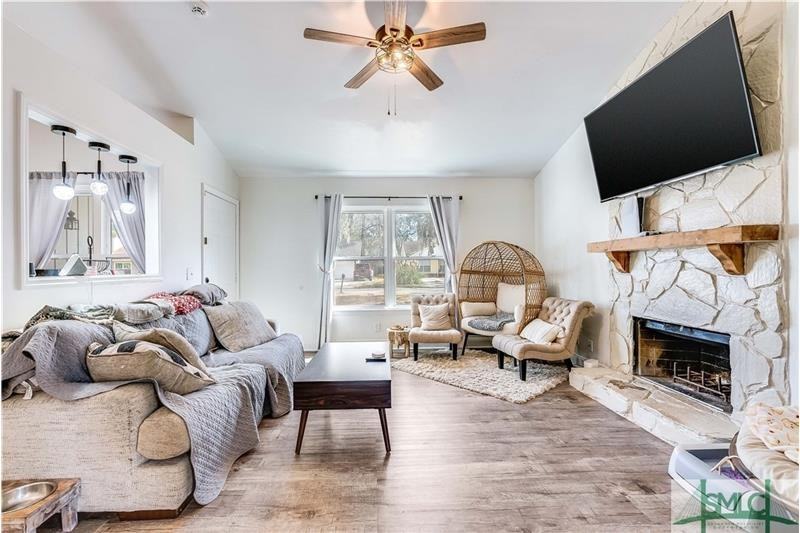 106 West White Hawthorn Drive - Photo 5 of 31