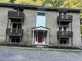 featured image of 375 N 12th St #4