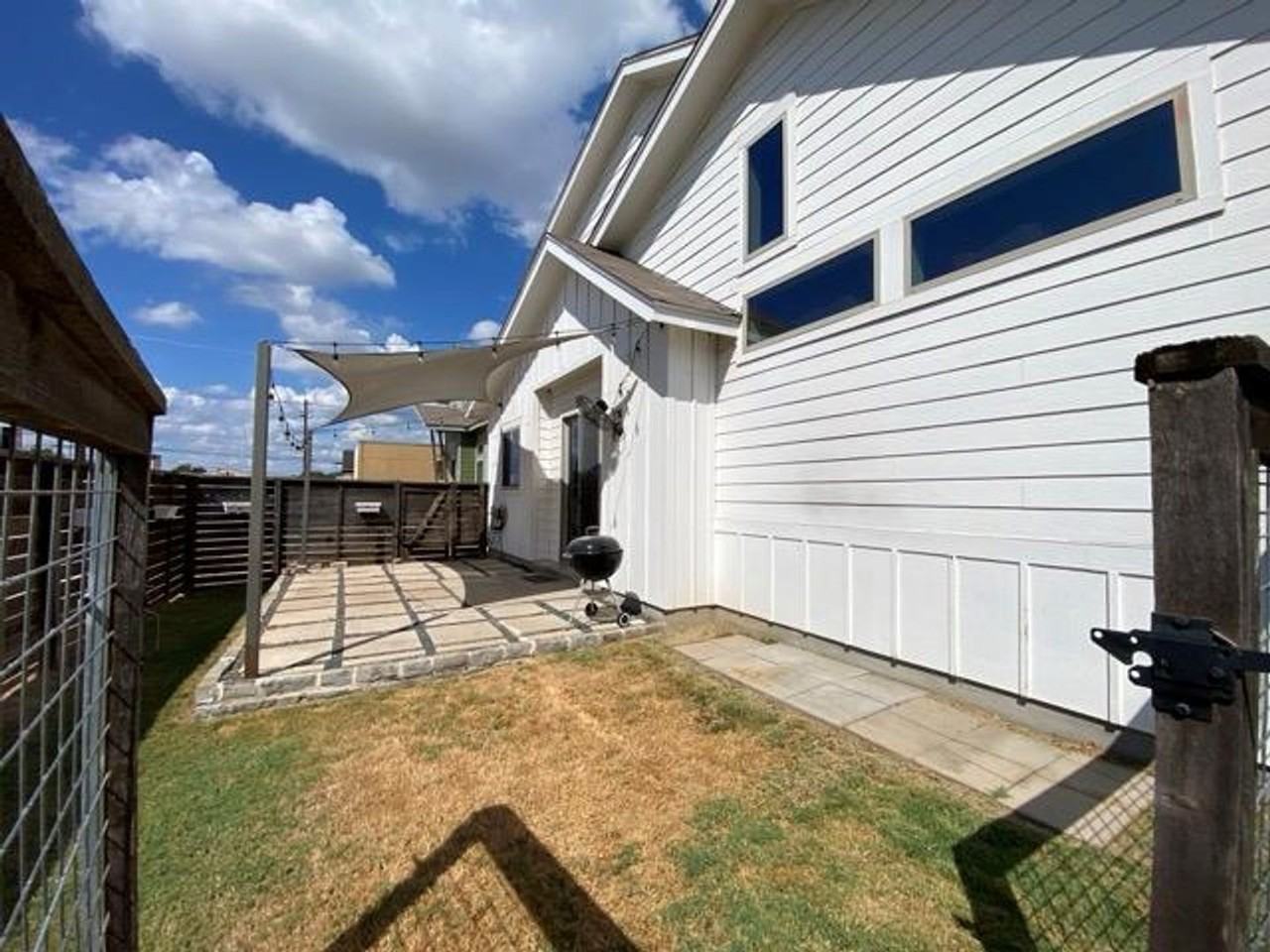 8500 Bowling Green Dr #A - Photo 3 of 27