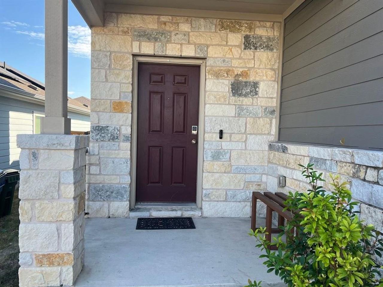 124 Old Stagecoach Rd - Photo 2 of 42