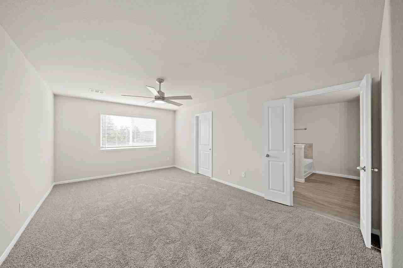 839 Red Oakland Dr - Photo 7 of 14