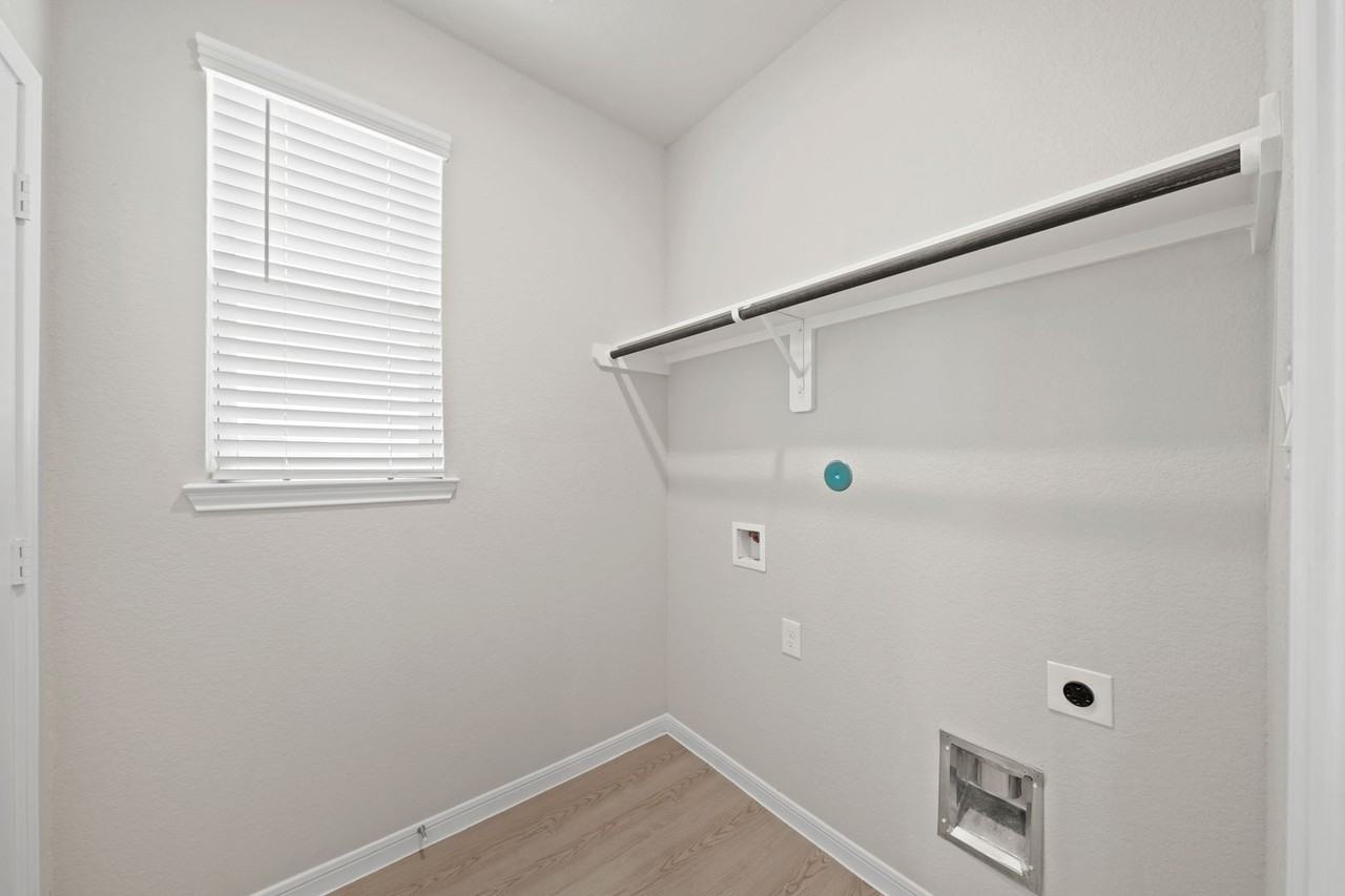 835 Red Oakland Dr - Photo 6 of 17