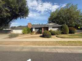 featured image of 497 E North Way