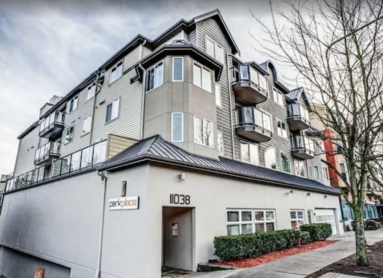 LC Park Place Apartments - Photo 2 of 6