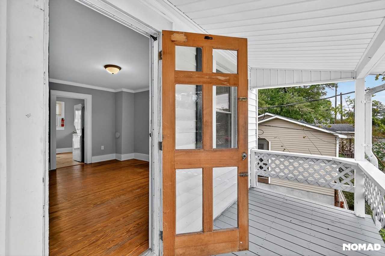 304 Marstellar Street - Photo 2 of 18