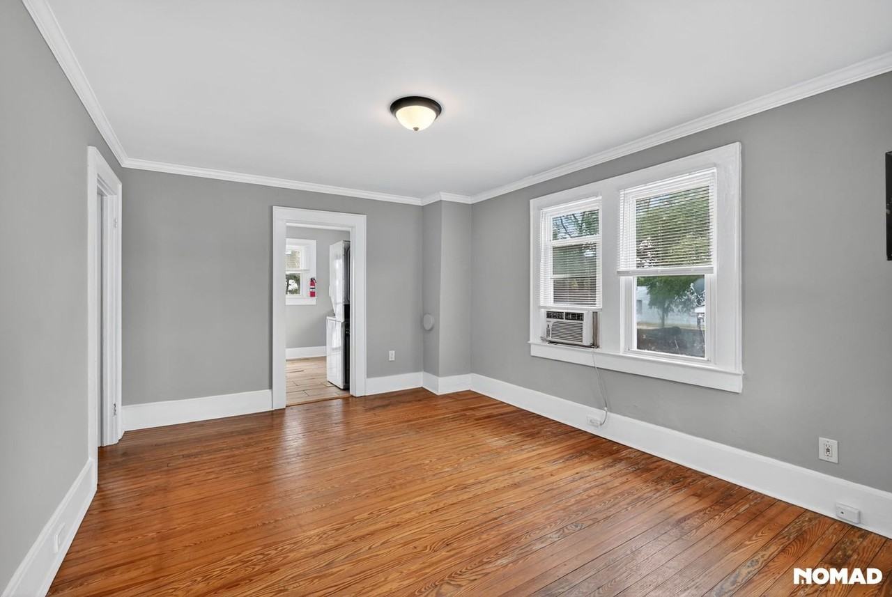304 1/2 Marstellar St - Photo 3 of 18