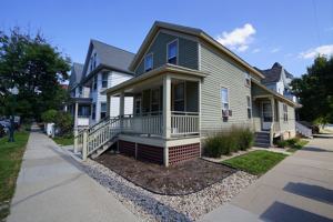 featured image of 353 W Doty St