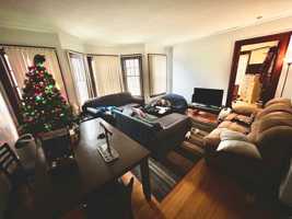 featured image of 1039 Baldwin Ave