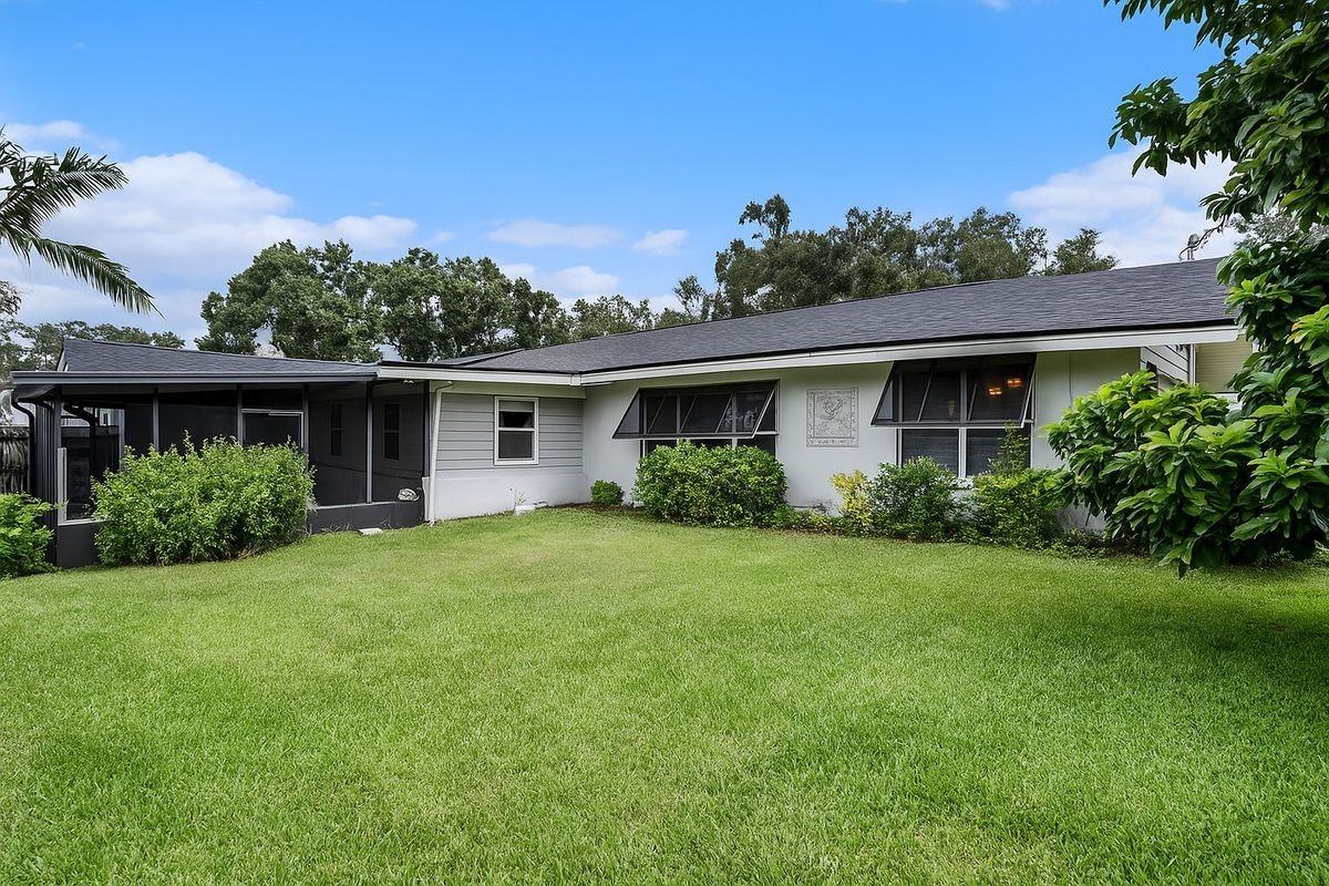 1640 Picardy Cir - Photo 2 of 22