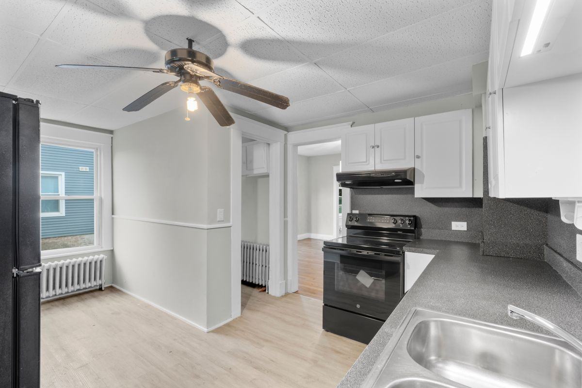 30 Prospect St - Photo 3 of 9