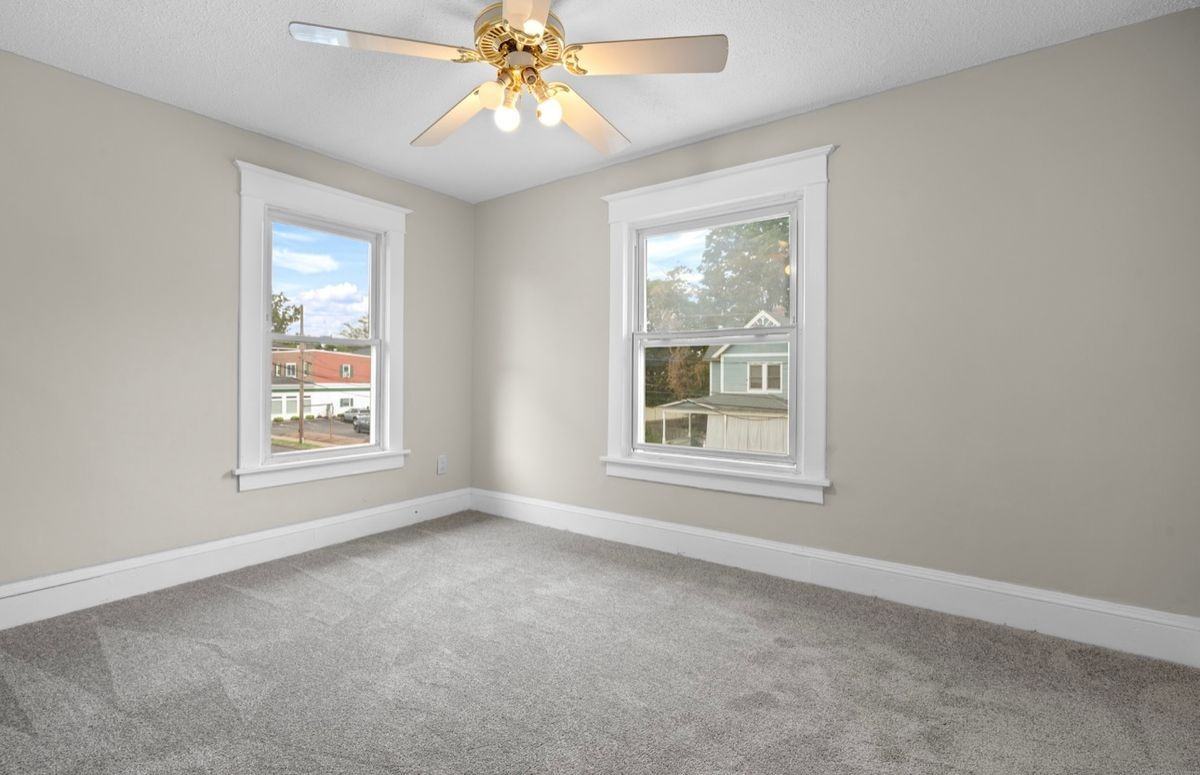 30 Prospect St - Photo 5 of 9