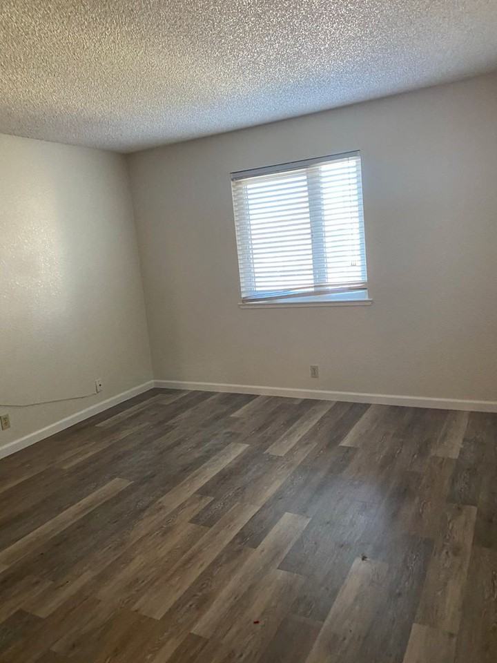 555 E Patriot Blvd #L254 - Photo 7 of 9