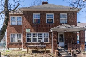 featured image of 205 S College Ave