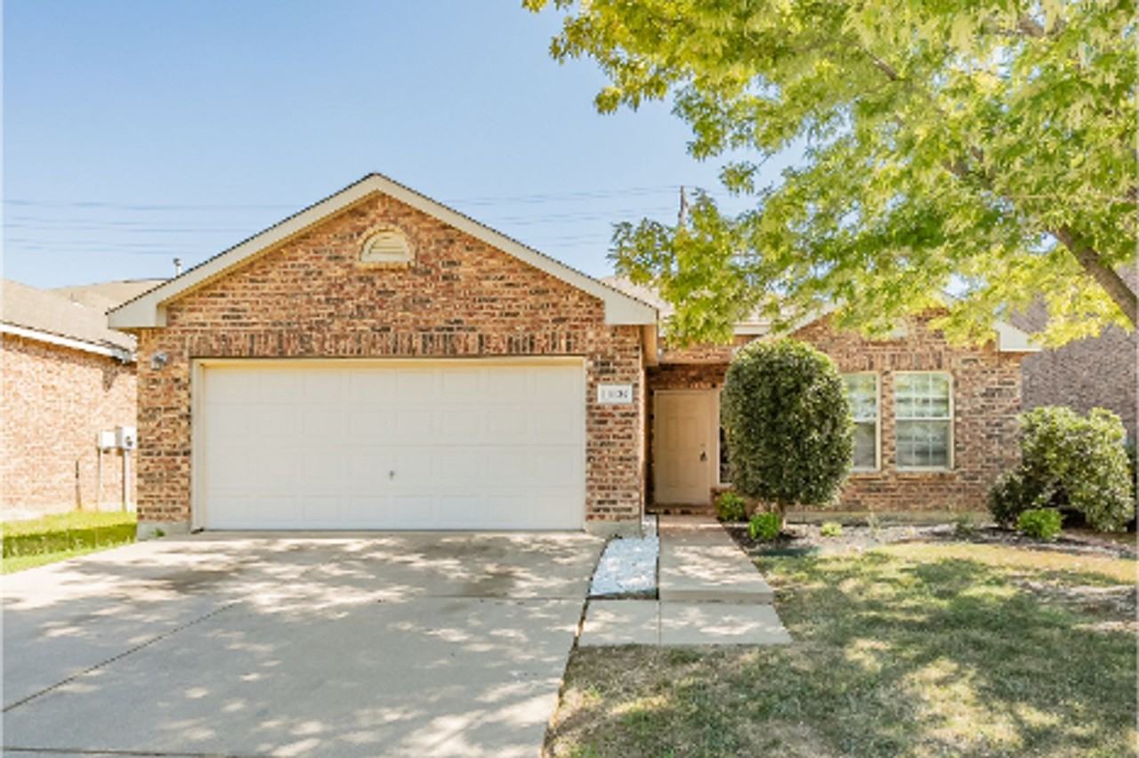 10124 Sourwood Dr - Photo 2 of 38