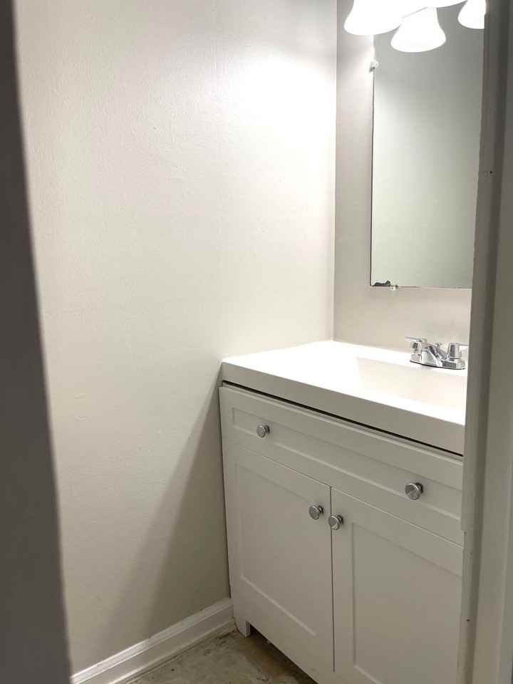 3754 Cambridge Station Dr - Photo 4 of 10