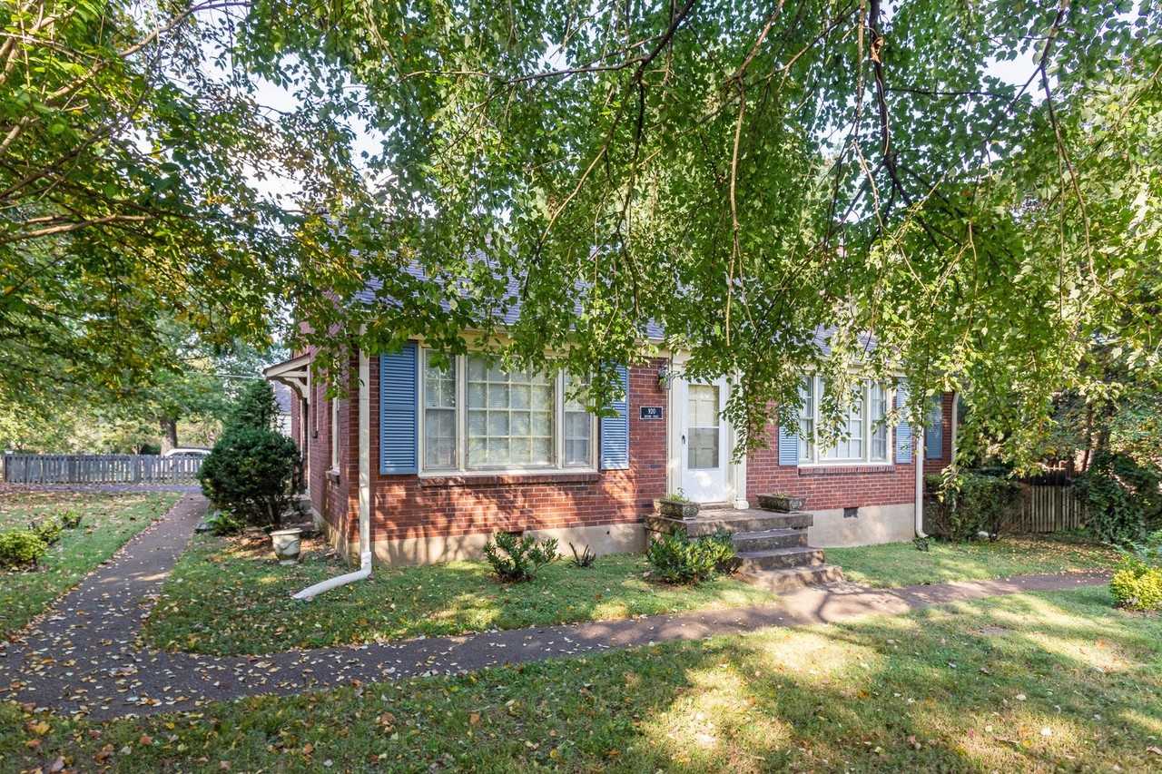 920 Buford Pl - Photo 2 of 34