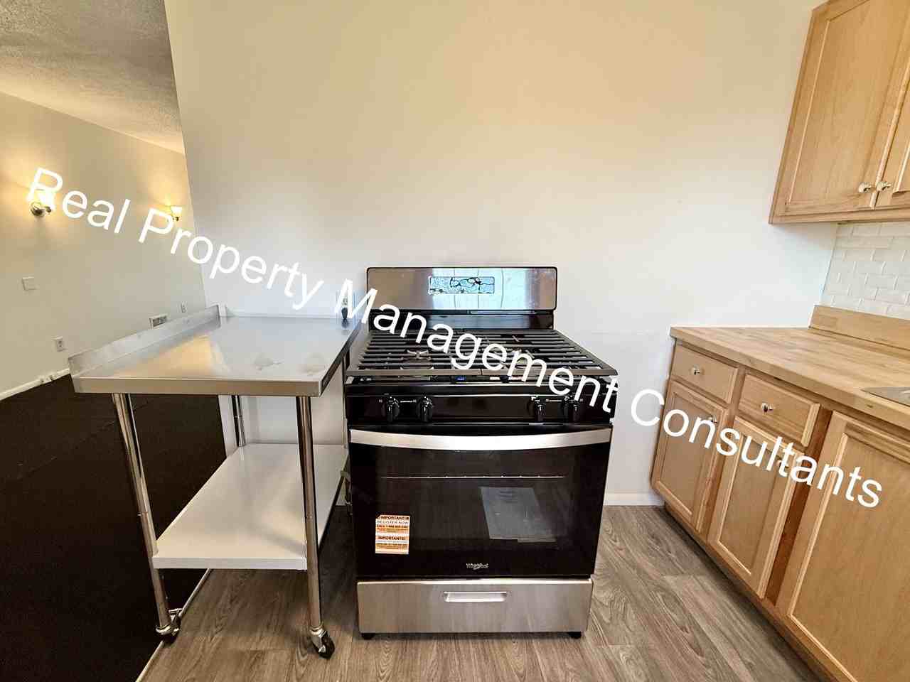 4001 East 47th Street - Photo 7 of 20