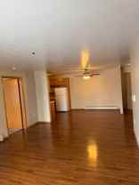 Colonial Court Apartments - Photo 1 of 1