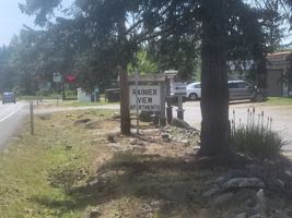 featured image of 40410 Meridian E #1