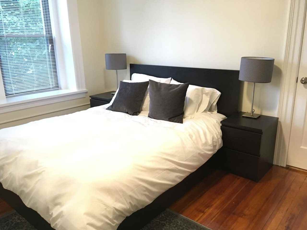 1467 Beacon St - Photo 7 of 10