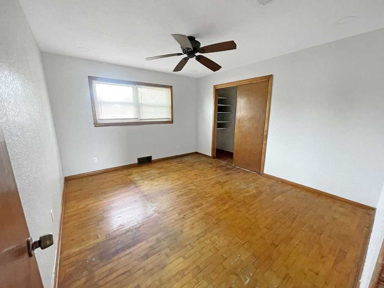 531 W Spears Dr - Photo 5 of 13