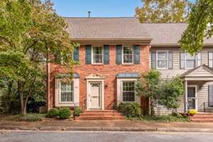 featured image of 501 S Boundary St