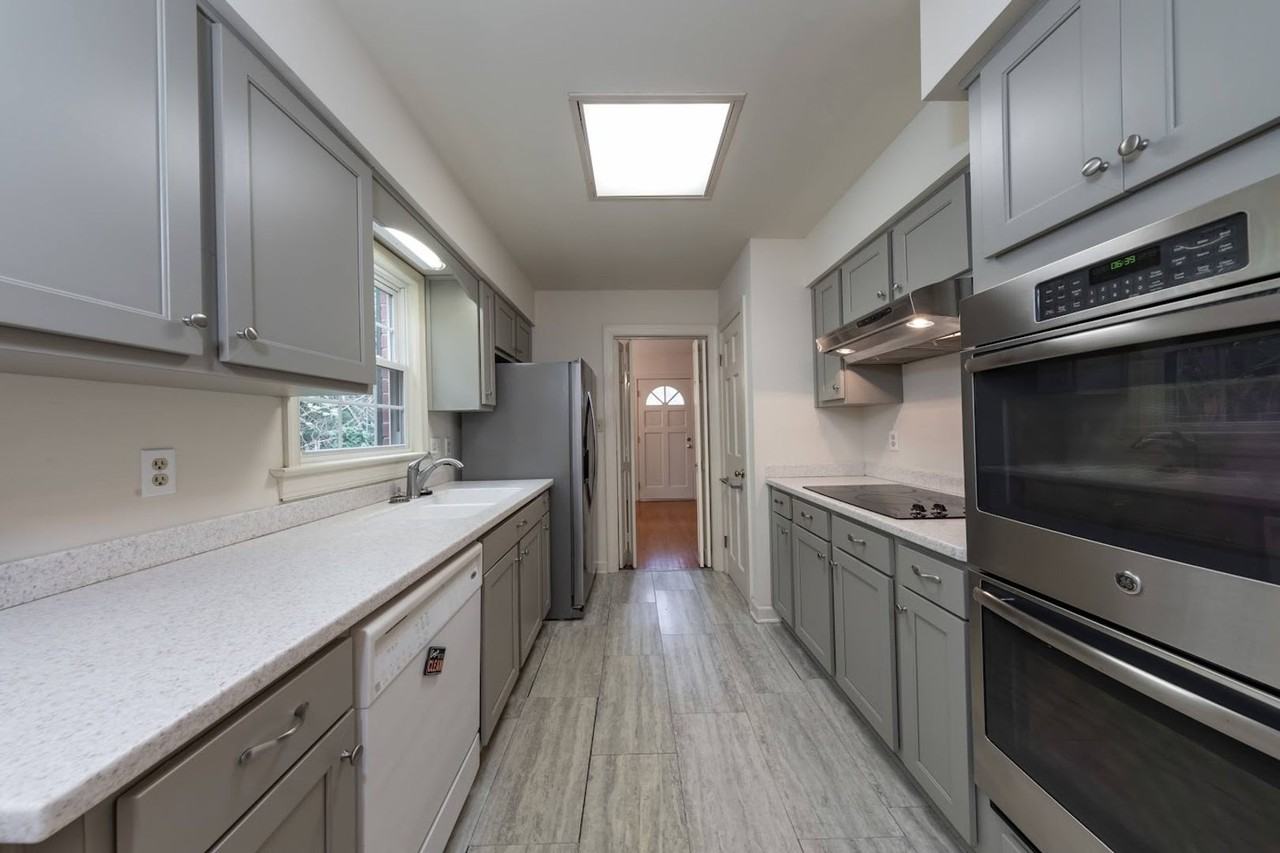 501 S Boundary St - Photo 5 of 12