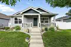 4319 Mariposa Ln - Photo 1 of 1