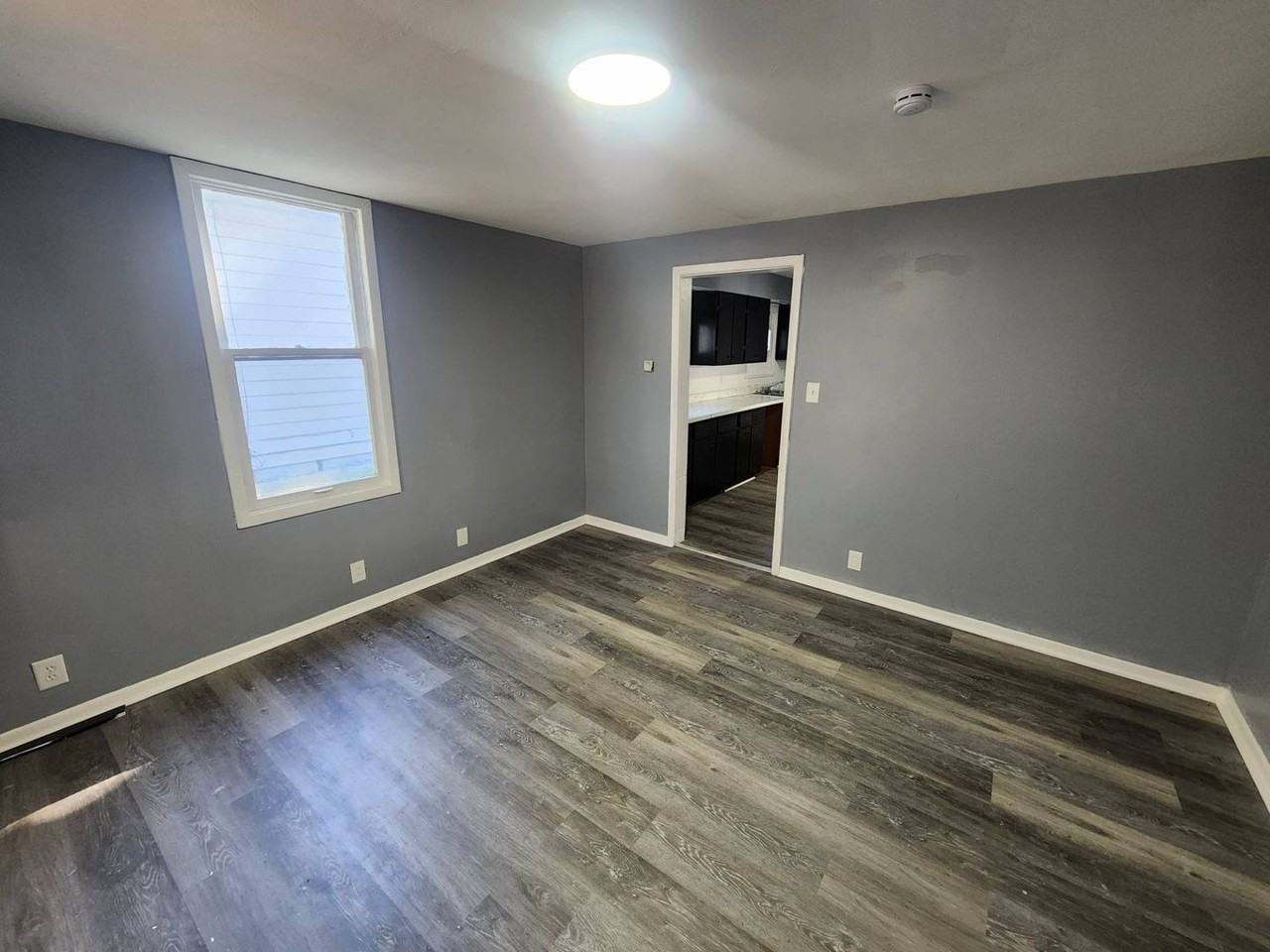 6000 Hosmer Ave - Photo 3 of 29