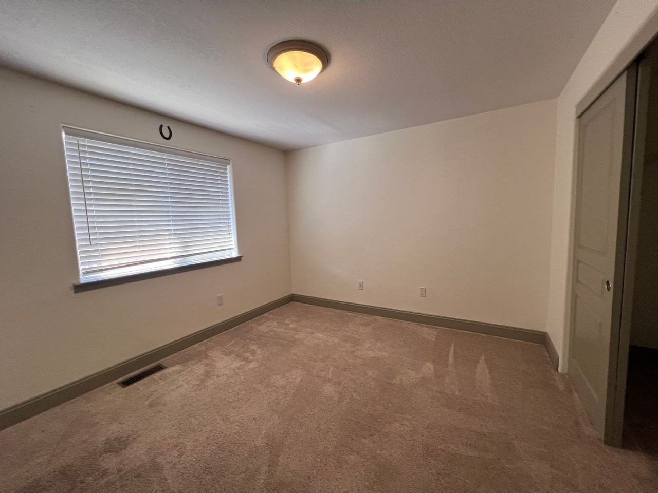 66 Conner Way - Photo 3 of 4