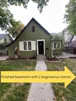 featured image of 1705 Dearborn St