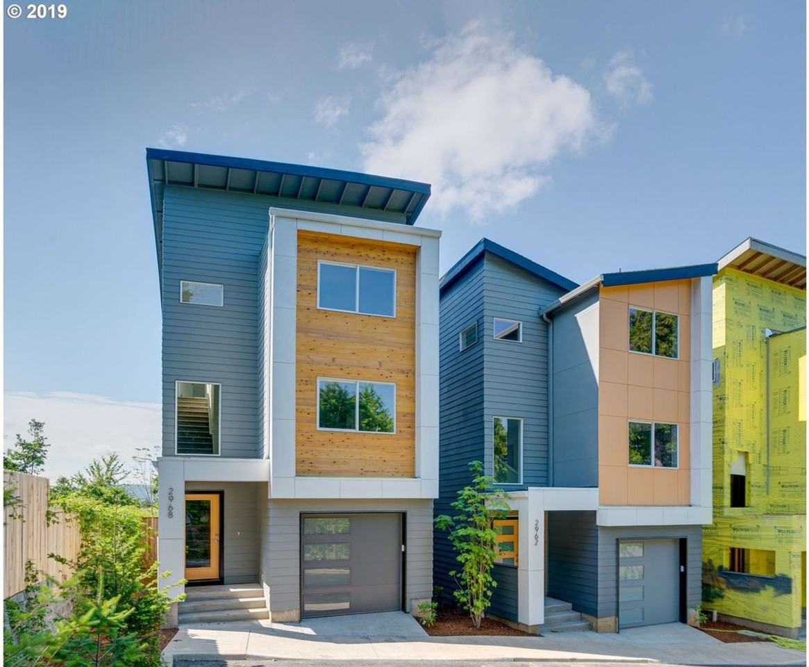 2968 Se 92nd Ave - Photo 2 of 27