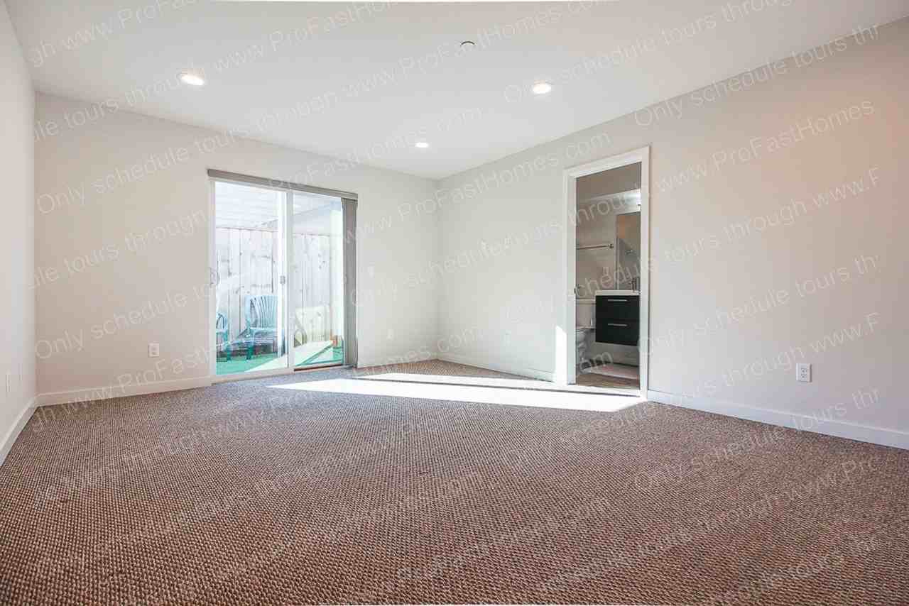 2968 Se 92nd Ave - Photo 6 of 27