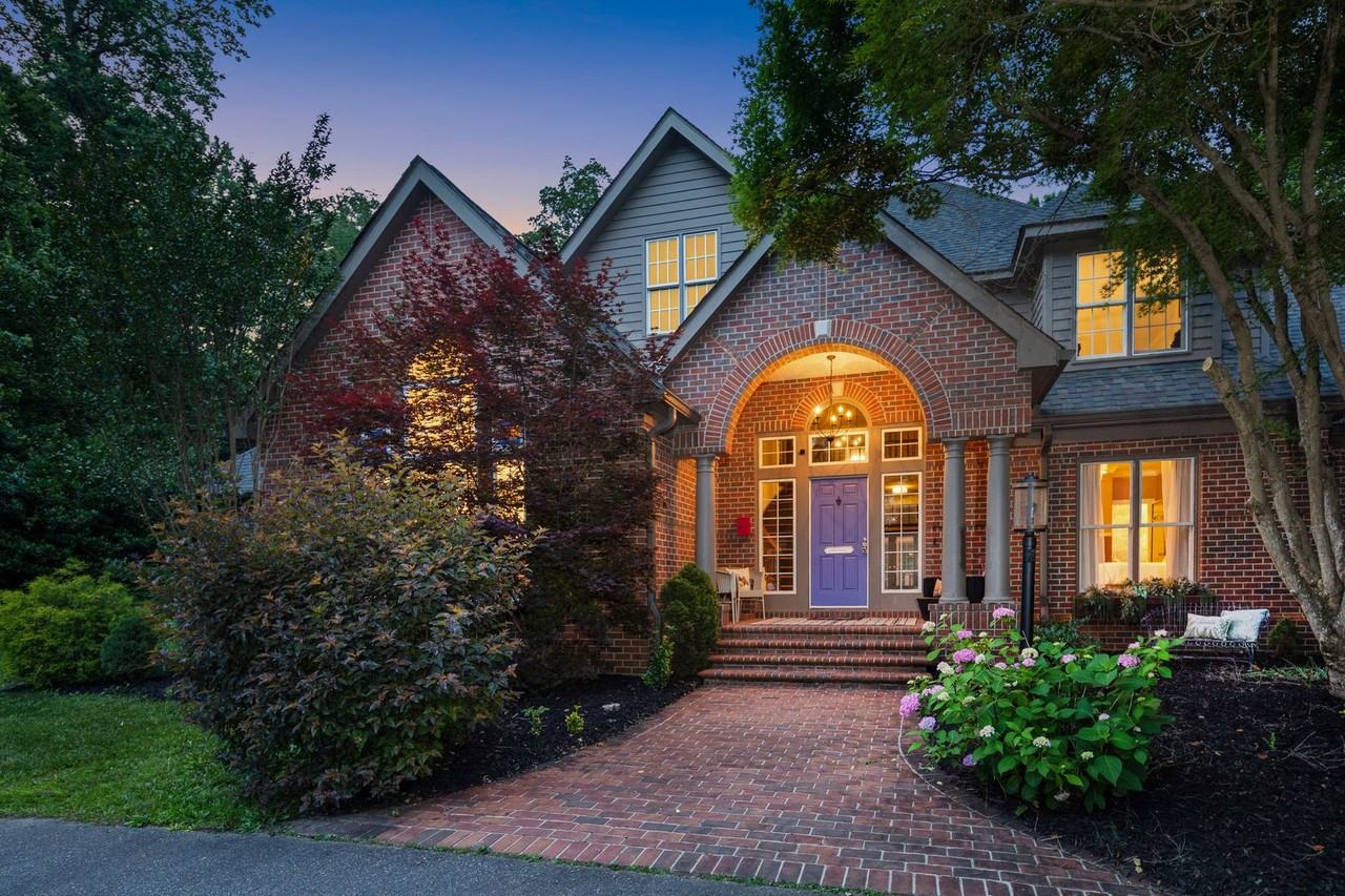 118 Holcombe Cove Rd - Photo 2 of 50