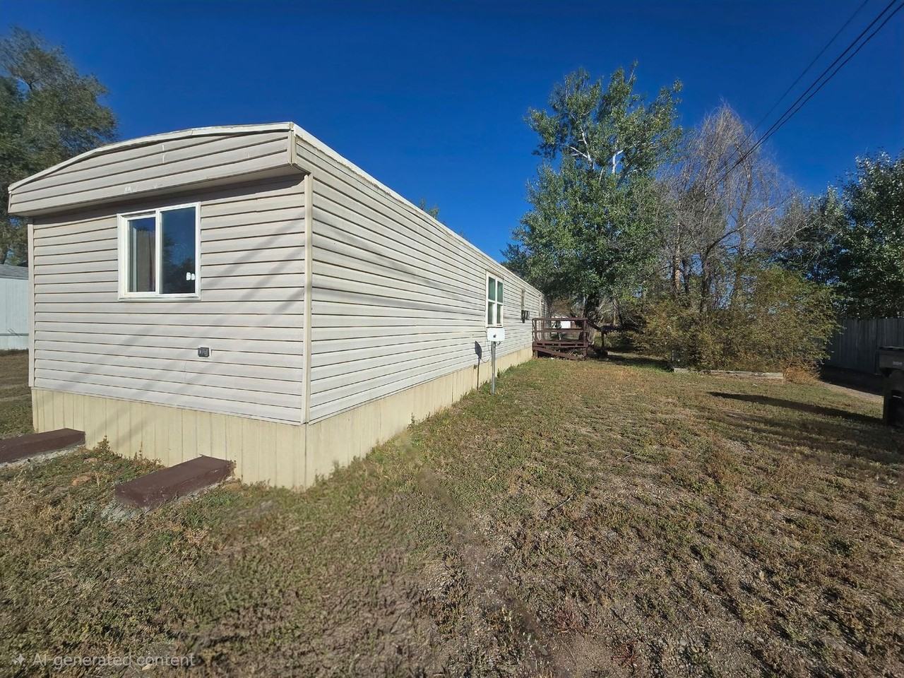 612 Ullman St - Photo 2 of 19