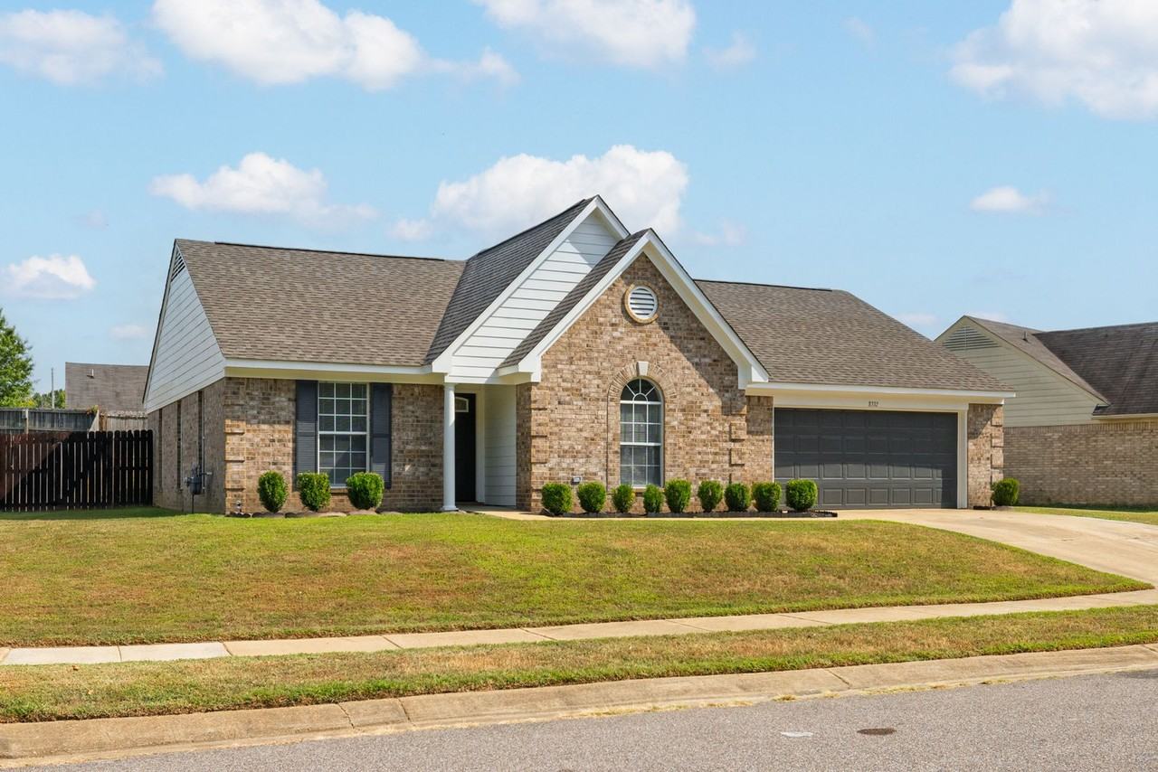 8332 Grayce Dr - Photo 2 of 29