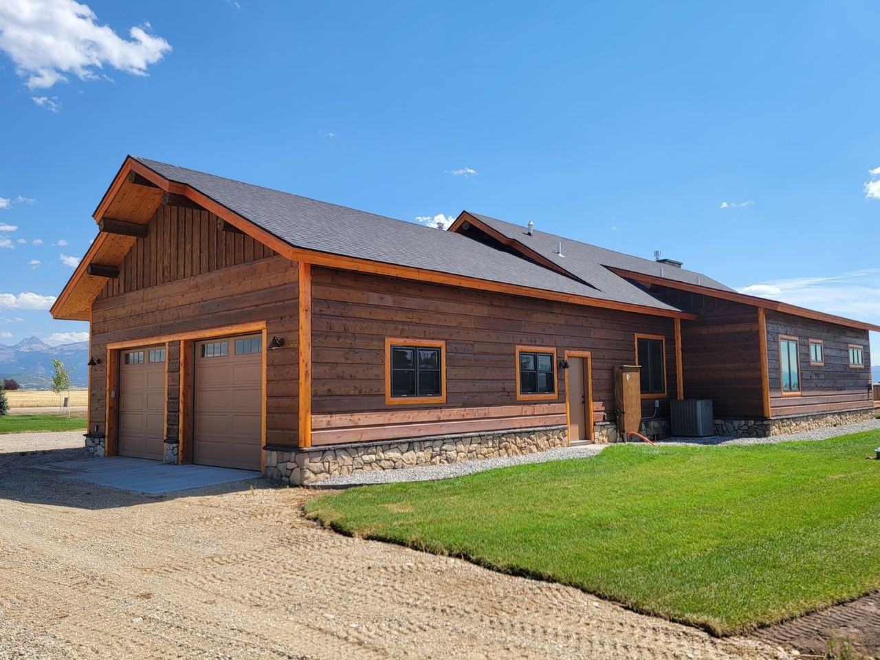 4660 Pale Morning Drive - Photo 2 of 32