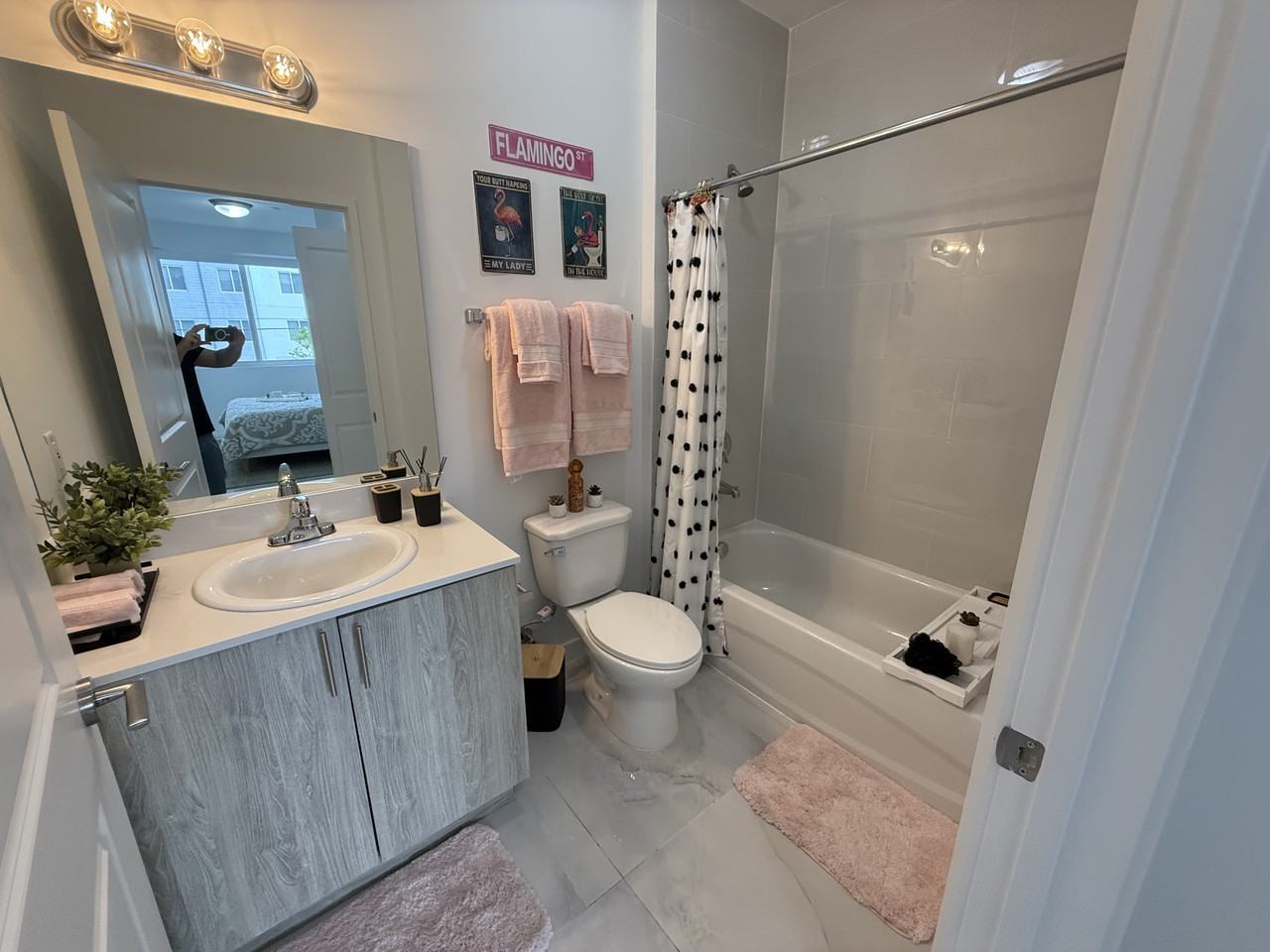 Sw 70th Ave #2B - Photo 5 of 8